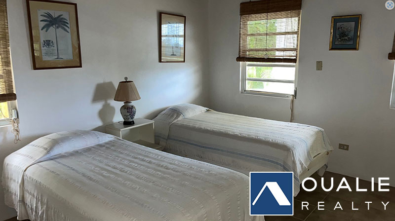 12 of 16 from Oualie Realty