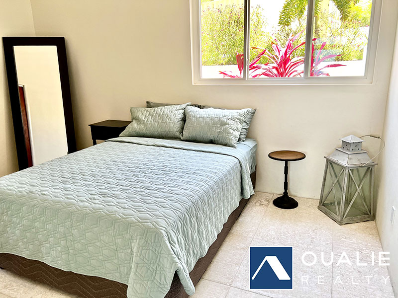 14 of 26 from Oualie Realty